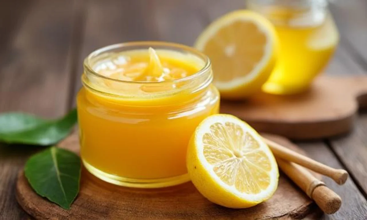 Masque éclat visage maison : la recette miracle au miel et citron